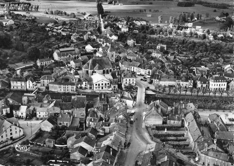 Carte postale ancienne Saint Loup Sur Semouse Vue Aerienne Cote Nord Eglise à Saint-Loup-sur-Semouse