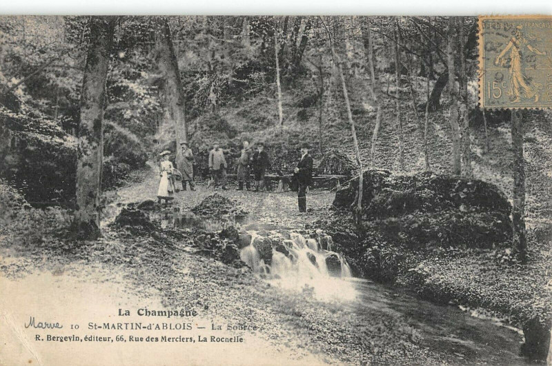 Carte postale ancienne Saint Martin D'Ablois La Source à Saint-Martin-d'Ablois