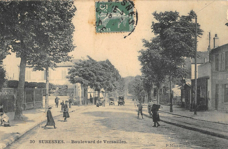 Carte postale ancienne Suresnes Boulevard De Versailles à Suresnes