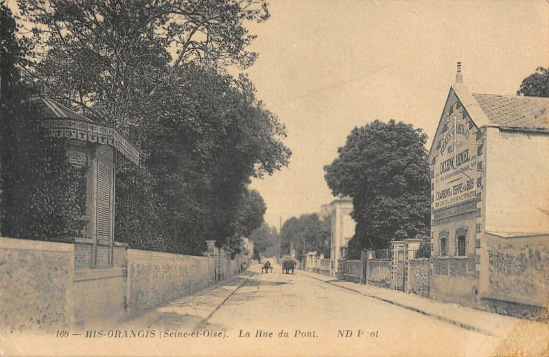 Carte postale ancienne Ris Orangis La Rue Du Pont à Ris-Orangis