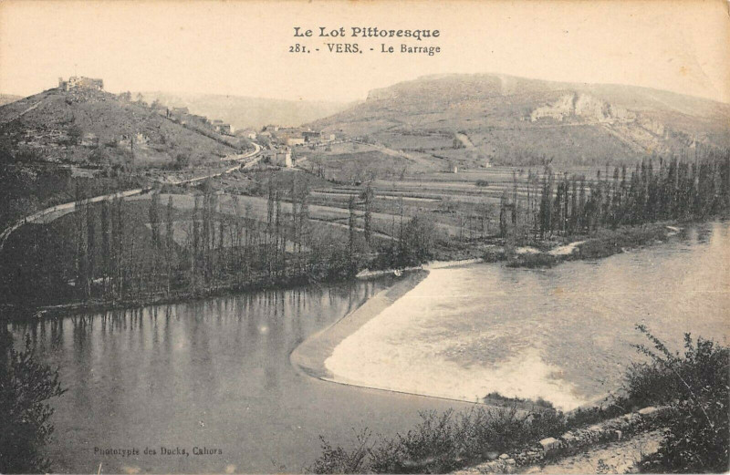 Carte postale ancienne Vers Le Barrage