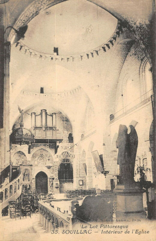Carte postale ancienne Souillac Interieur Eglise à Souillac