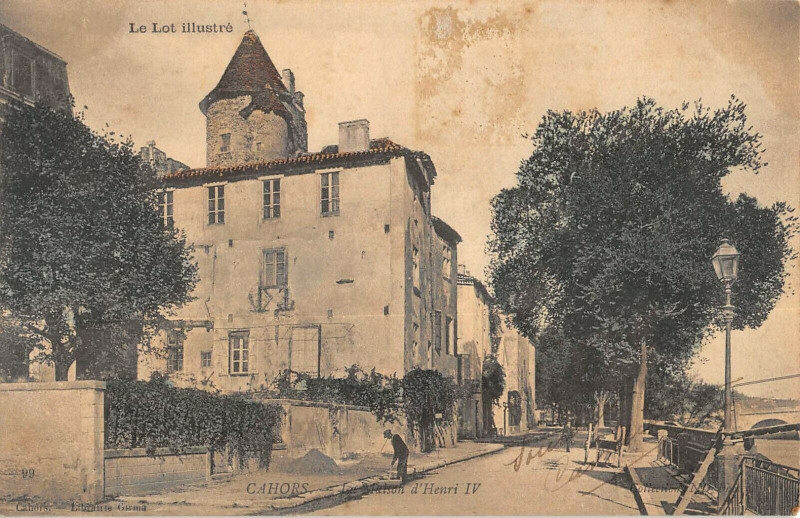 Carte postale ancienne Cahors Maison Henri Iv à Cahors