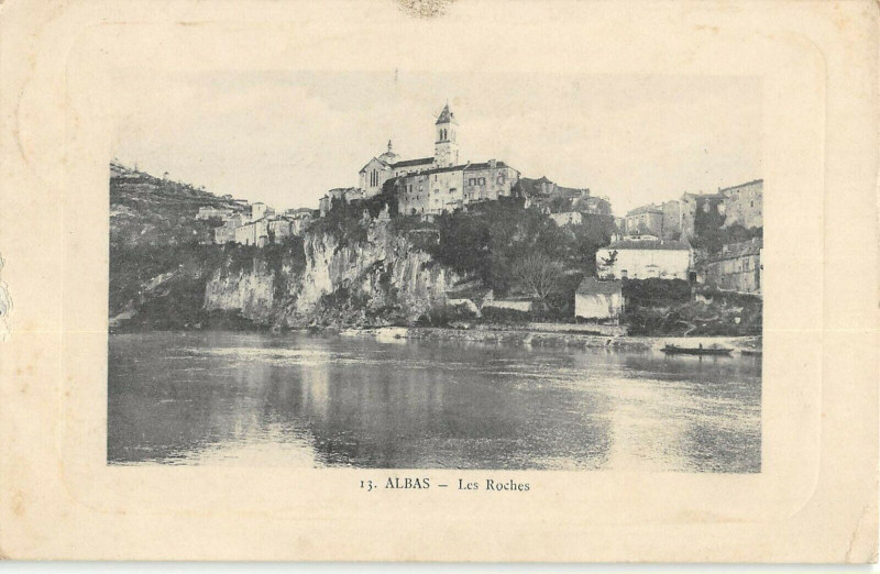 Carte postale ancienne Albas Les Roches à Albas