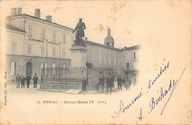 Carte postale ancienne Nerac Statue Henri Iv à Nérac