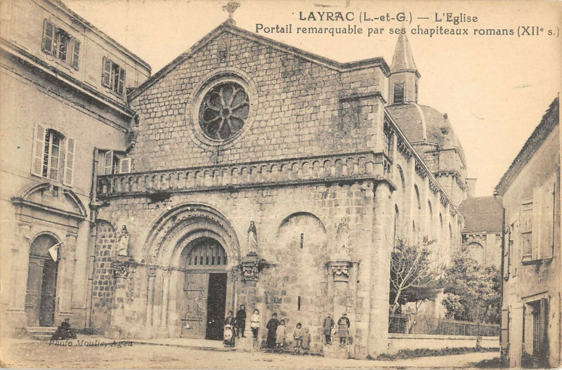 Carte postale ancienne Layrac Eglise à Layrac