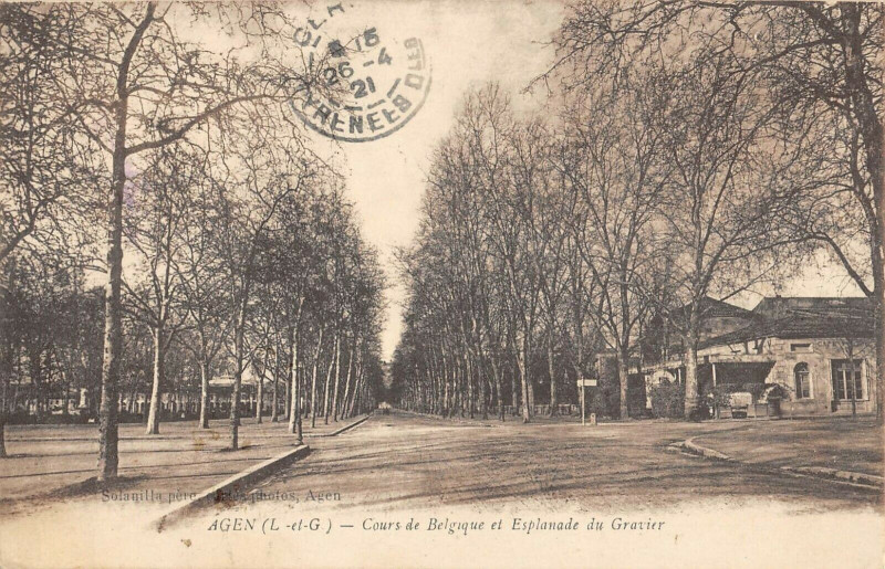 Carte postale ancienne Agen Cours De Belgique Et Esplanade Du Gravier à Agen