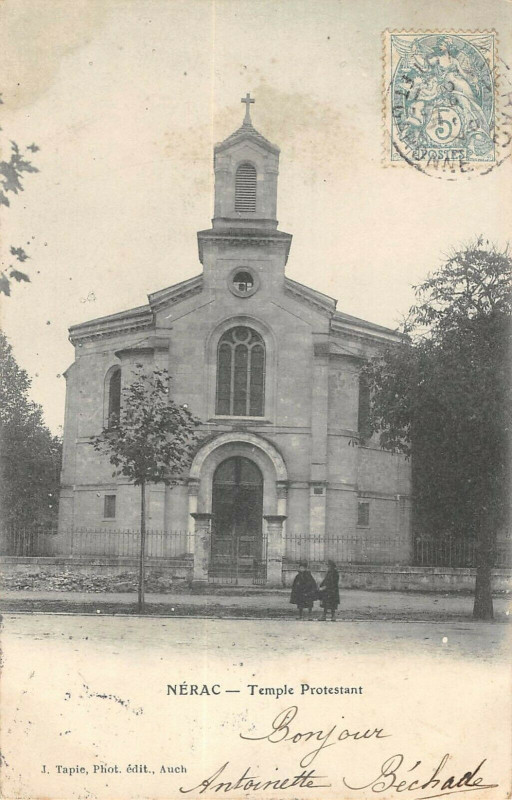 Carte postale ancienne Nerac Temple Protestant à Nérac