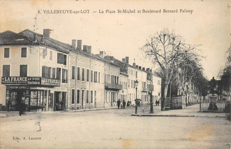 Carte postale ancienne Villeneuve Sur Lot PlaceSaint-Michel Boulevard Palissy à Villeneuve-sur-Lot