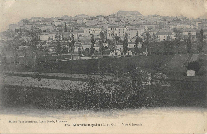 Carte postale ancienne Monflanquin Vue Generale à Monflanquin