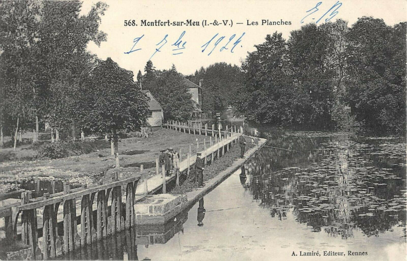 Carte postale ancienne Montfort Sur Meu Les Planches à Montfort-sur-Meu