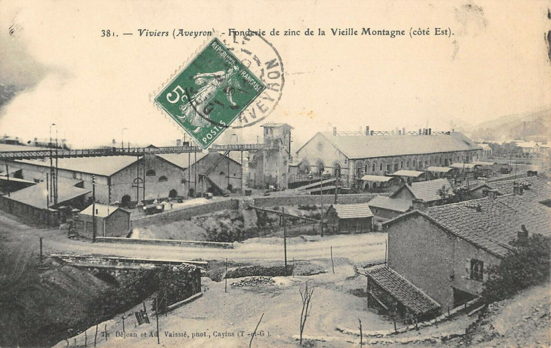 Carte postale ancienne Viviers Fonderie De Zinc De La Vieille Montagne Cote Est