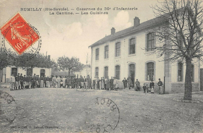 Carte postale ancienne Rumilly Casernes Du 30e D'Infanterie La Cantine Les Cuisines à Rumilly