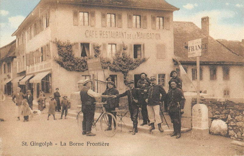 Carte postale ancienne Saint Gingolph La Borne Frontiere à Saint-Gingolph