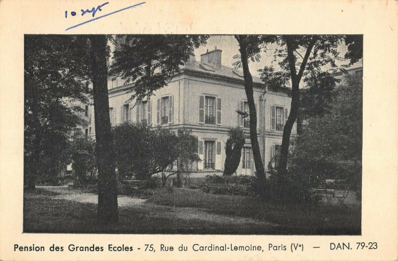 Carte postale ancienne Paris Ve Rue Cardinal Lemoine Pension Des Grandes Ecoles à Paris 5e
