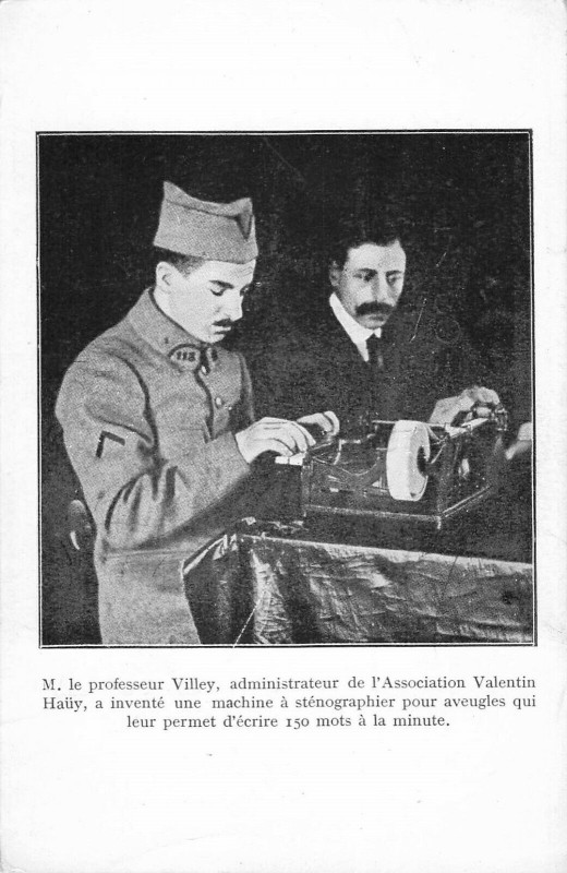 Carte postale ancienne Paris Le Professeur Villey Administrateur De L'Association Valentin Hauy à Paris