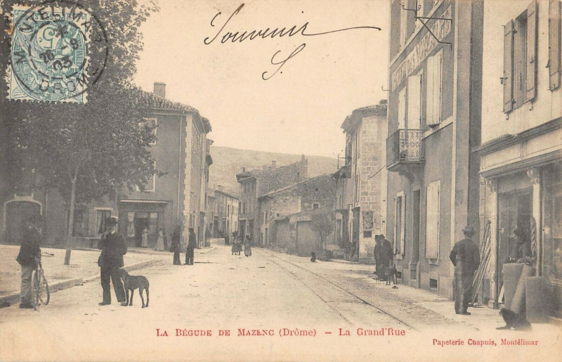 Carte postale ancienne La Begude De Mazenc La Grand Rue