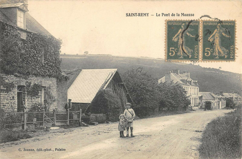 Carte postale ancienne Saint Remy Le Pont De La Mousse