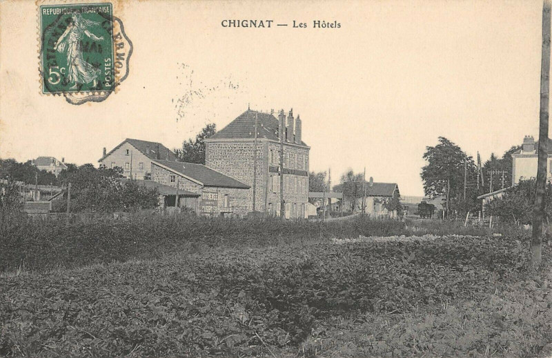 Carte postale ancienne Chignat Les Hotels