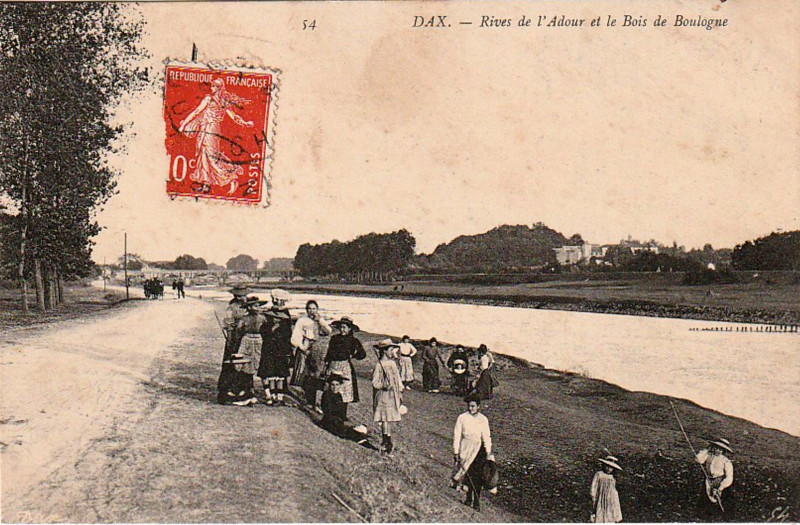 Carte postale ancienne Dax (Landes) - rives de l'Adour 19