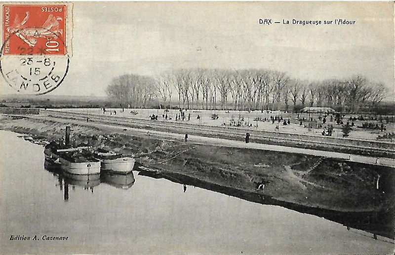 Carte postale ancienne Dax (Landes) - Drageuse 1