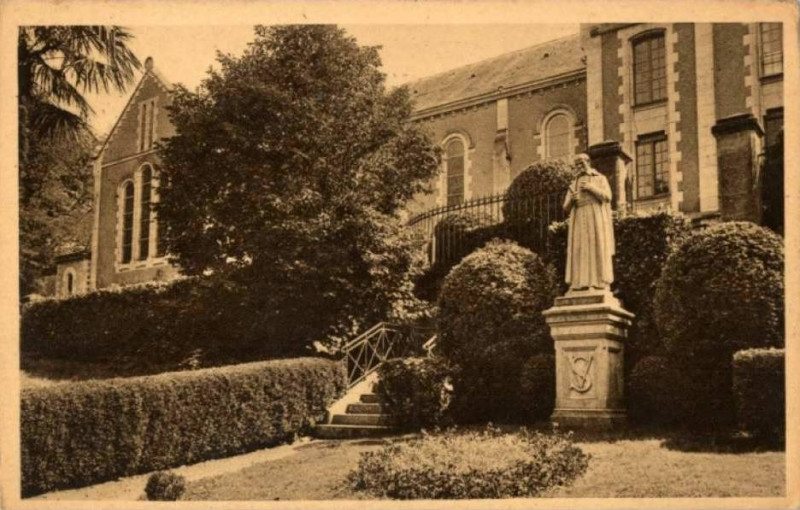 Carte postale ancienne Dax (Landes) - Grand séminaire Lazariste Notre-Dame du Pouy 25