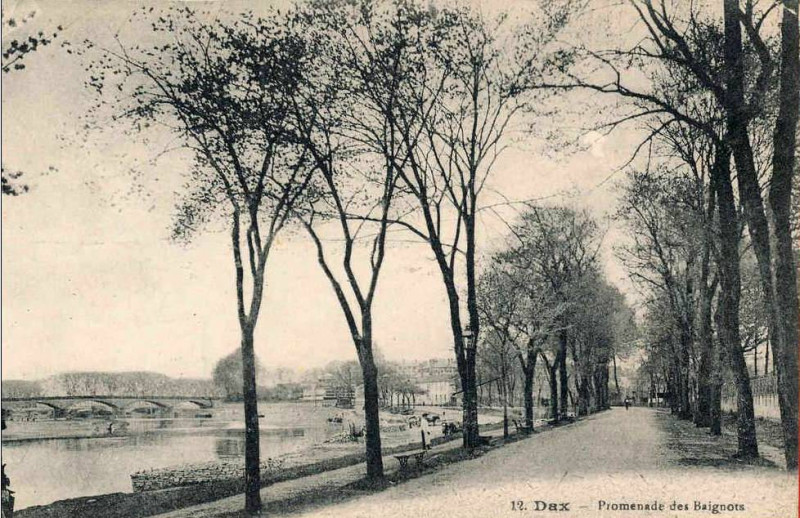 Carte postale ancienne Dax (Landes) - Promennade des Baignots 3