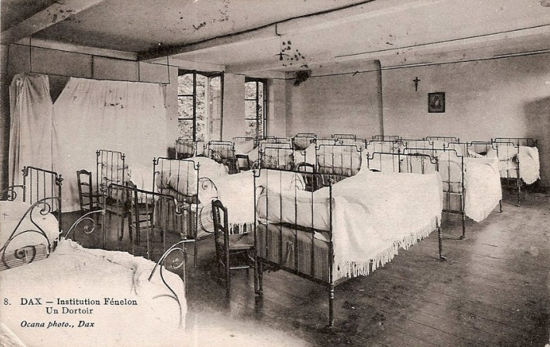 Carte postale ancienne Dax (Landes) - Institution Fénelon 6
