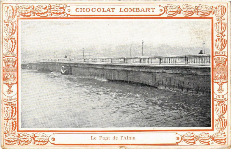 Carte postale ancienne Paris Le pont de l'Alma Inondations 1910 à Paris