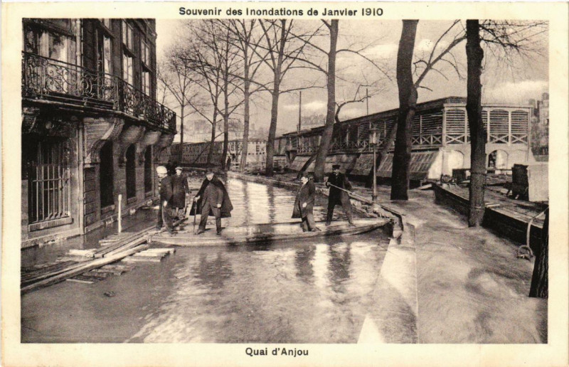 Carte postale ancienne Paris Quai d'Anjou Inondations 1910 à Paris