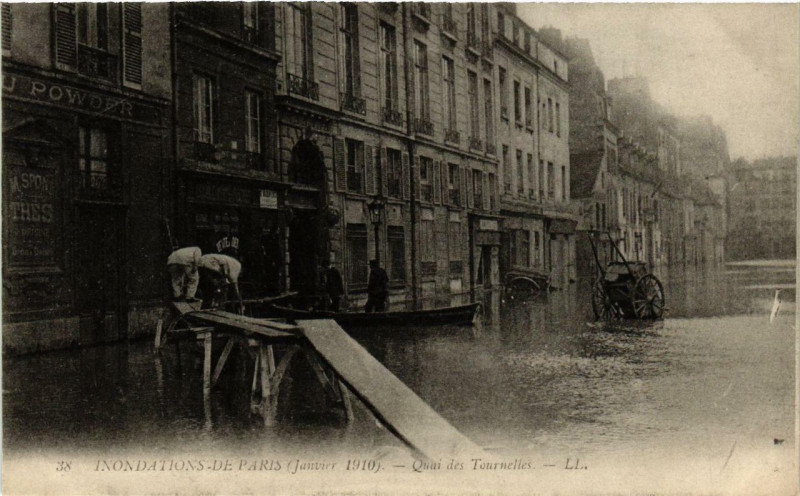 Carte postale ancienne Paris Quai des Tournelles Inondations 1910 à Paris