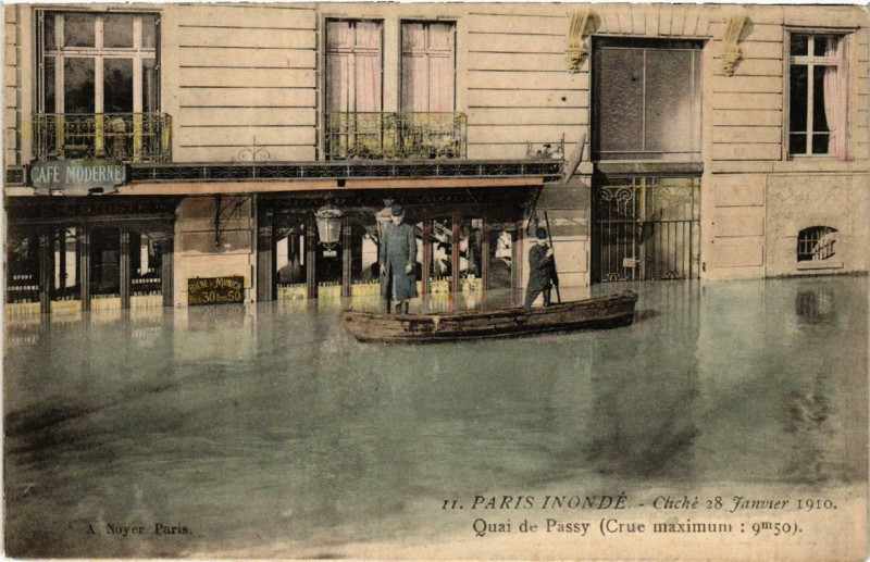Carte postale ancienne Paris inondé - Cliché 28 Janvier 1910 - Quai de Passy à Paris 16e