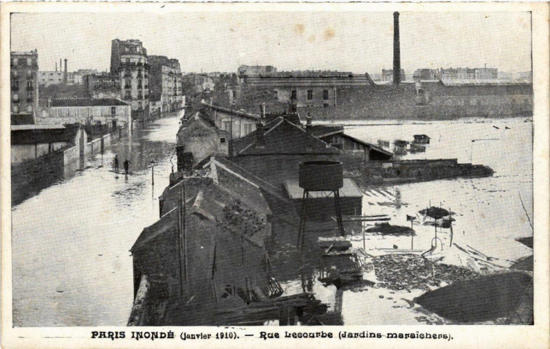 Carte postale ancienne Paris inondé (janvier 1910) - Rue Lecourbe (Jardins maraichers) à Paris 15e