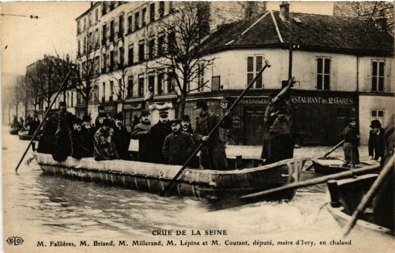 Carte postale ancienne Paris Fallieres Briand Millerand Lepine Inondations 1910 à Paris
