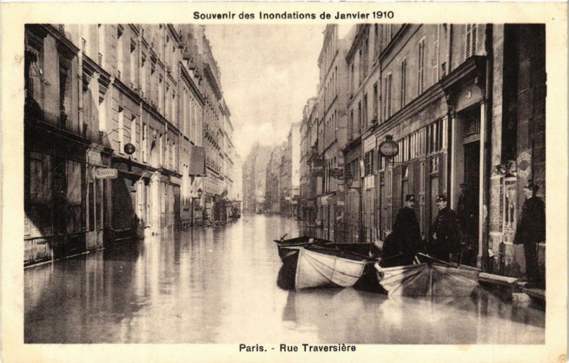Carte postale ancienne Paris Rue Traversiere Inondations 1910 à Paris