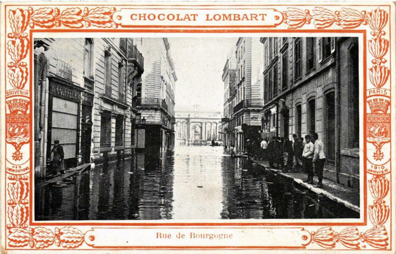 Carte postale ancienne Paris Rue de Bourgogne Inondations 1910 à Paris