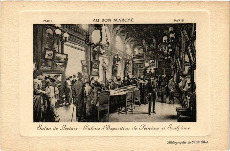 Carte postale ancienne Paris 7e Au Bon Marché Salon de Lecture à Paris 7e