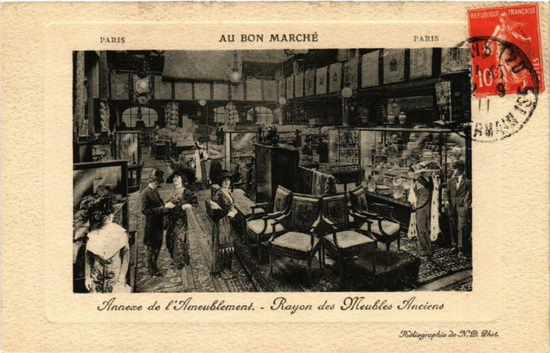 Carte postale ancienne Paris 7e Au Bon Marché Annexe de l'Ameublement Rayon à Paris 7e