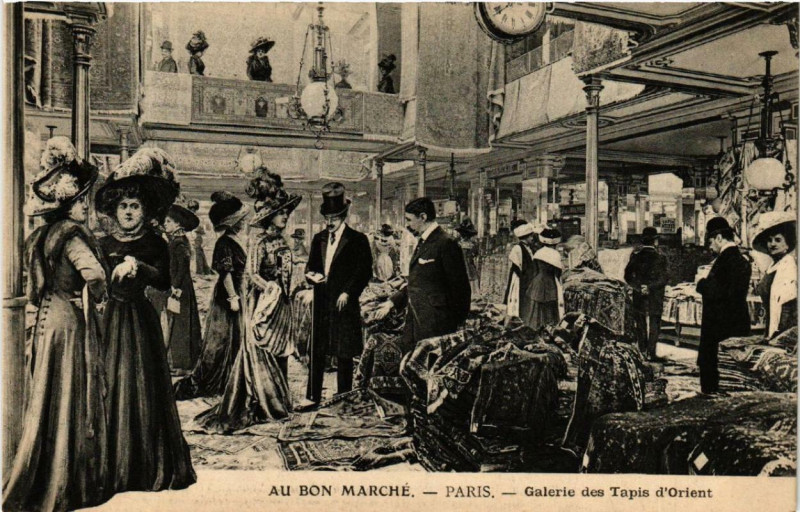 Carte postale ancienne Paris 7e Au Bon Marché Galerie des Tapis d'Orient à Paris 7e