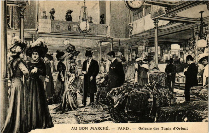Carte postale ancienne Paris 7e Au Bon Marché Galerie des Tapis d'Orient à Paris 7e