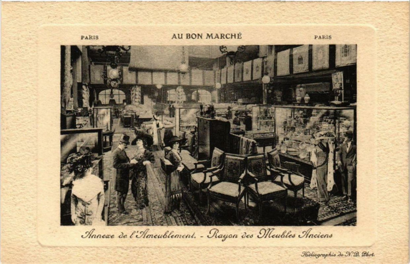 Carte postale ancienne Paris 7e Au Bon Marché Annexe de l'Ameublement Rayon à Paris 7e