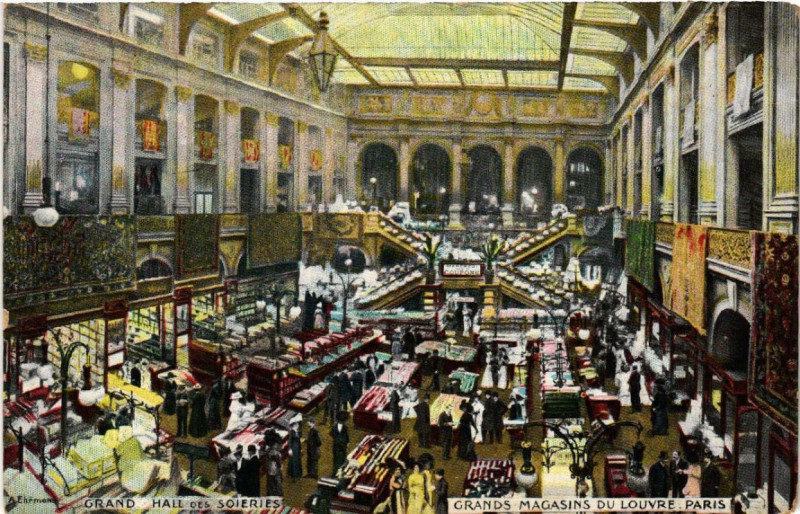 Carte postale ancienne Paris 1e Grands Magasins du Louvre Grand Halle des Soieries à Paris 1er