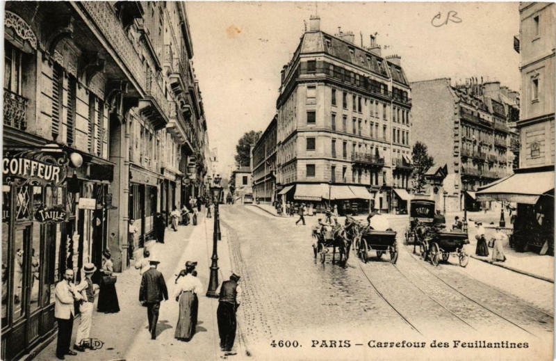 Carte postale ancienne Paris 5e Carrefour des Feuillantines. à Paris 5e