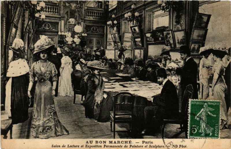 Carte postale ancienne Paris 7e Au Bon Marché Salon de Lecture à Paris 7e