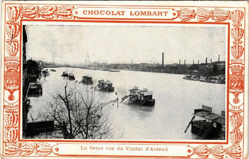 Carte postale ancienne Paris La Seine vue du Viaduc d'Auteuil Inondations 1910 à Paris
