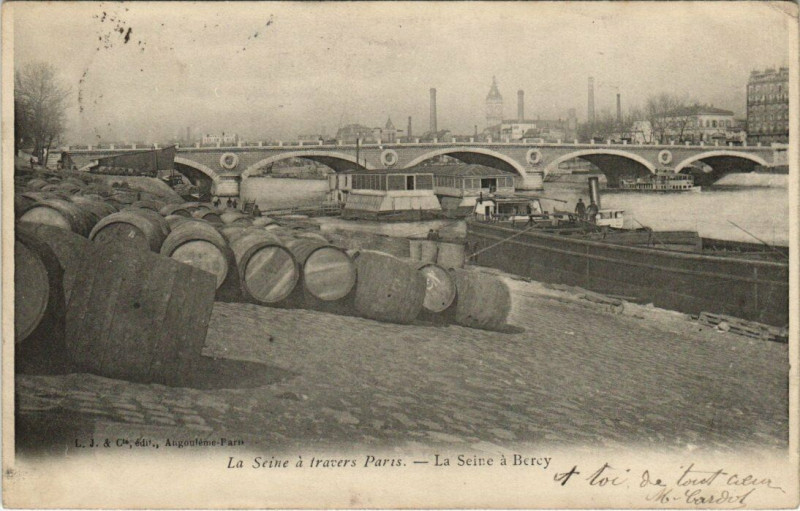 Carte postale ancienne La Seine à Bercy à Paris 13e