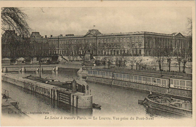 Carte postale ancienne La Seine a travers Paris - Le Louvre à Paris 6e