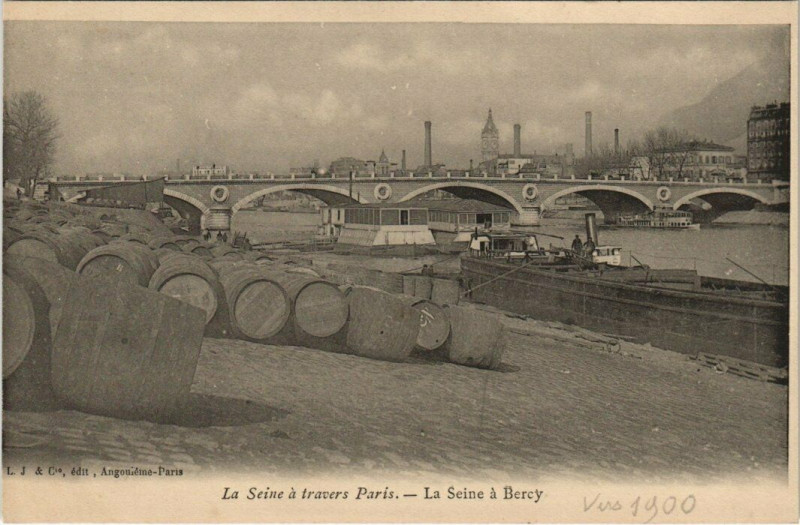 Carte postale ancienne La Seine à Bercy à Paris 13e
