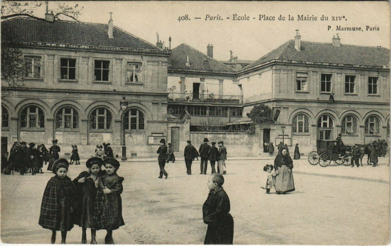Carte postale ancienne Ecole - Place de la Mairie du XIVe à Paris 14e