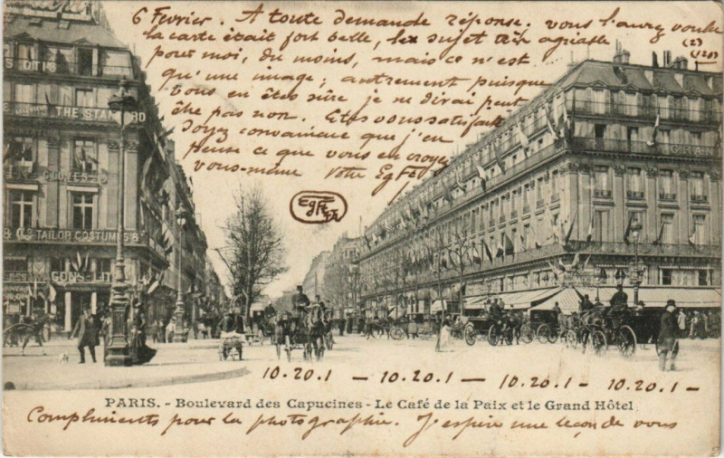 Carte postale ancienne Paris 9e - Boulevard des Capucines - Le Café de la Paix à Paris 9e